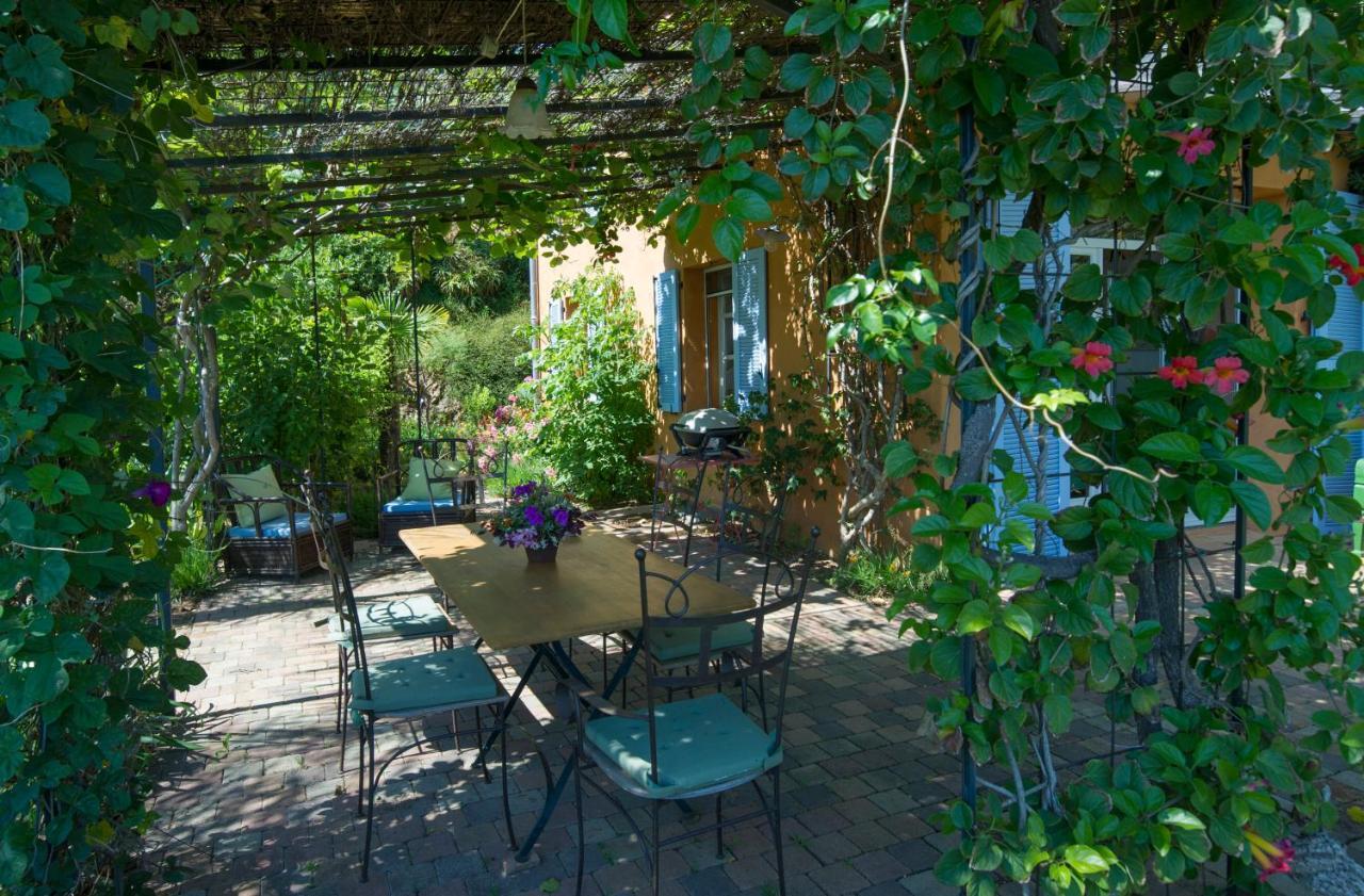 Villa House With Garden And Sea View à La Londe-les-Maures Extérieur photo